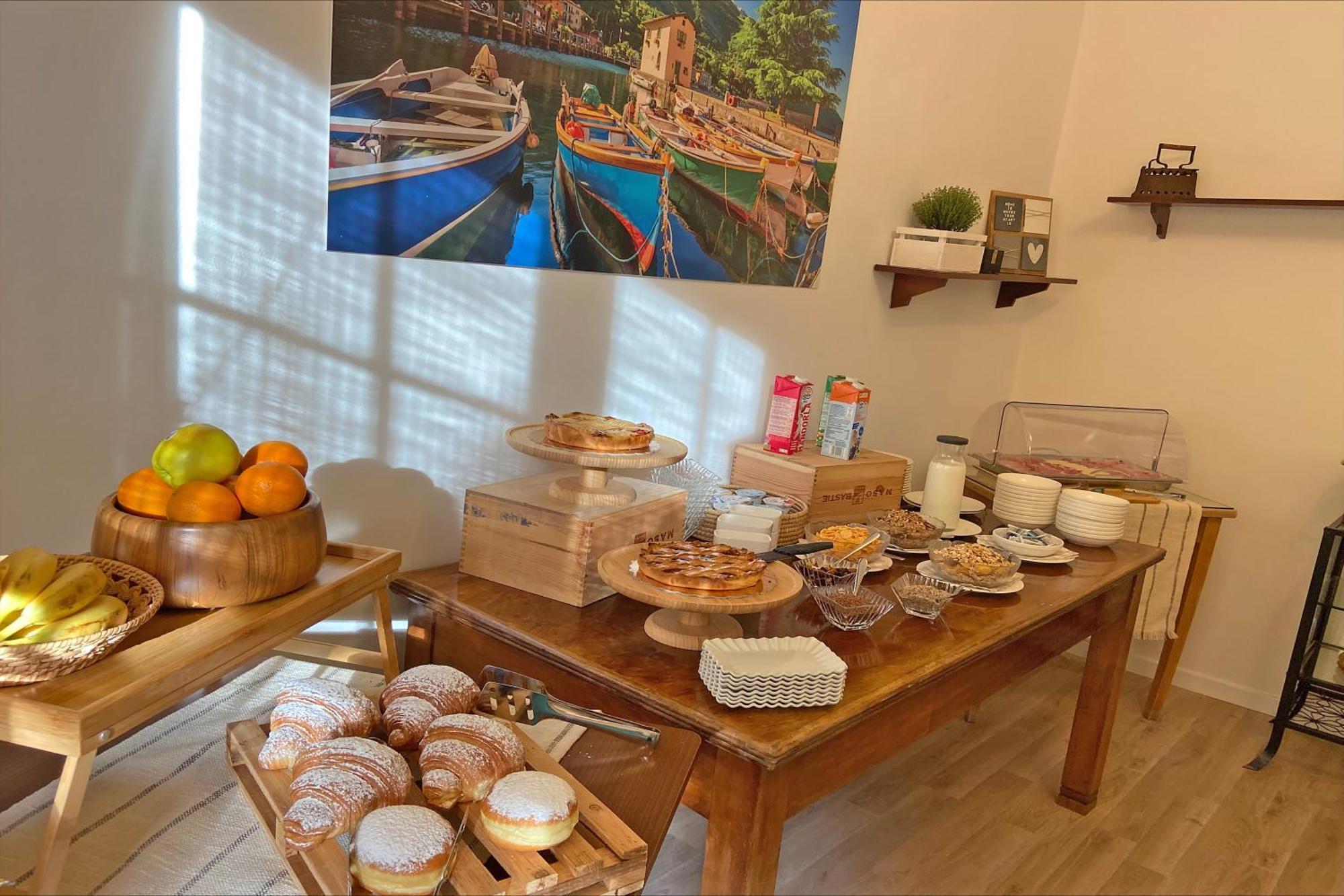 Bike & Wind Hotel Villa Maria Torbole Sul Garda Kültér fotó